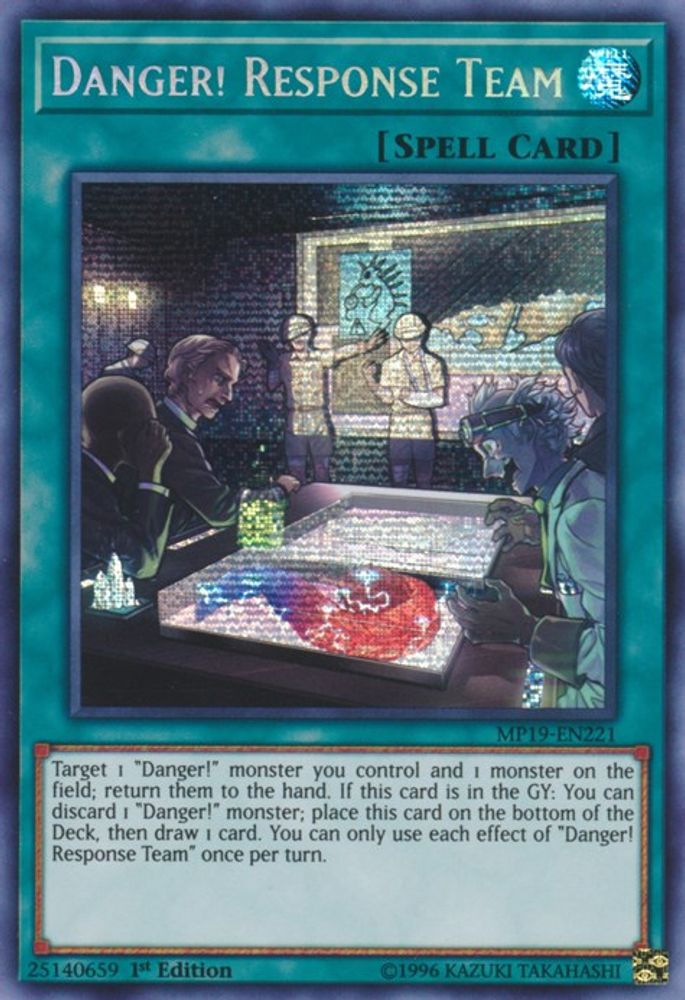 Danger! Équipe d'intervention [MP19-EN221] Prismatic Secret Rare 