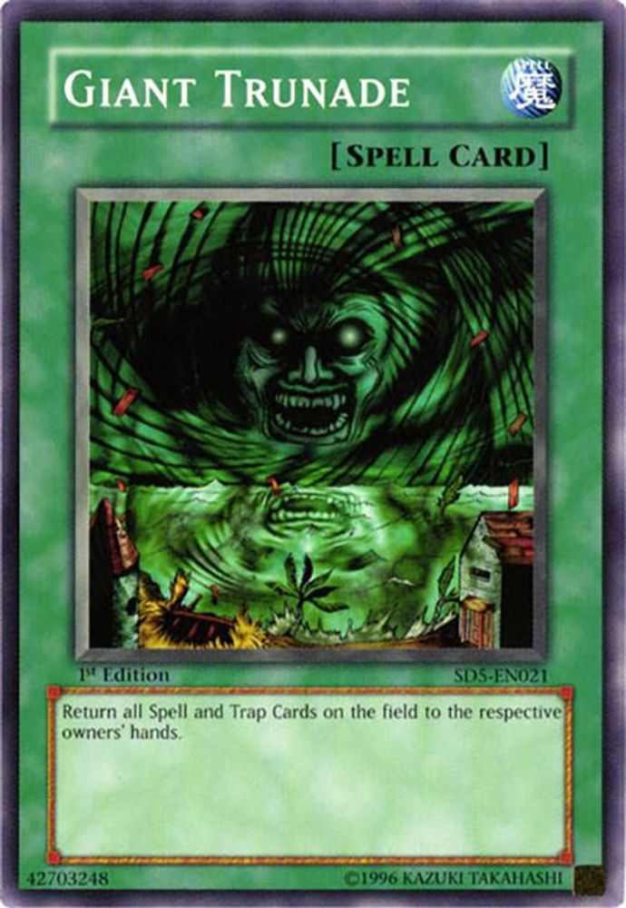 Giant Trunade (SD5-EN021) - Common