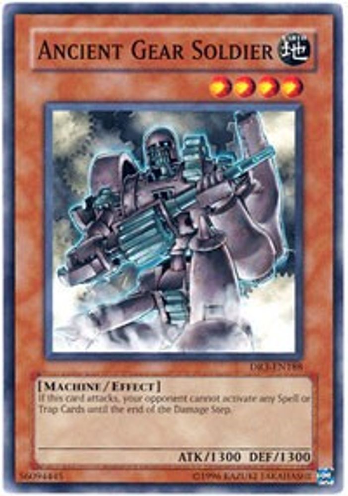 Soldat à engrenages anciens [DR3-EN188] Commun 