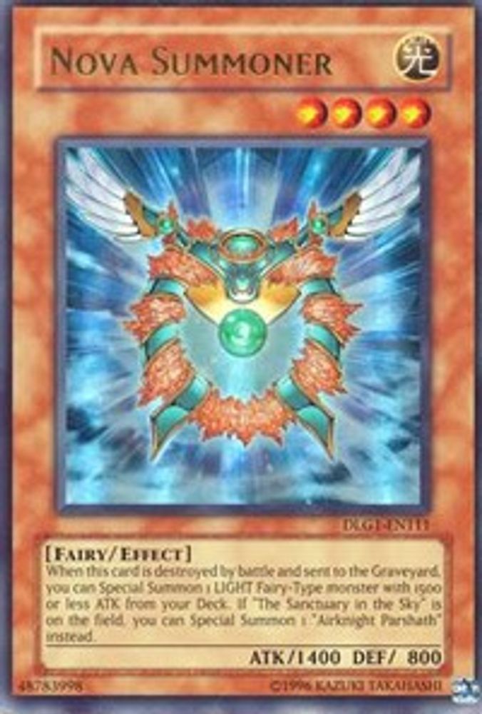 Nova Summoner (DLG1-EN111) - Ultra Rare