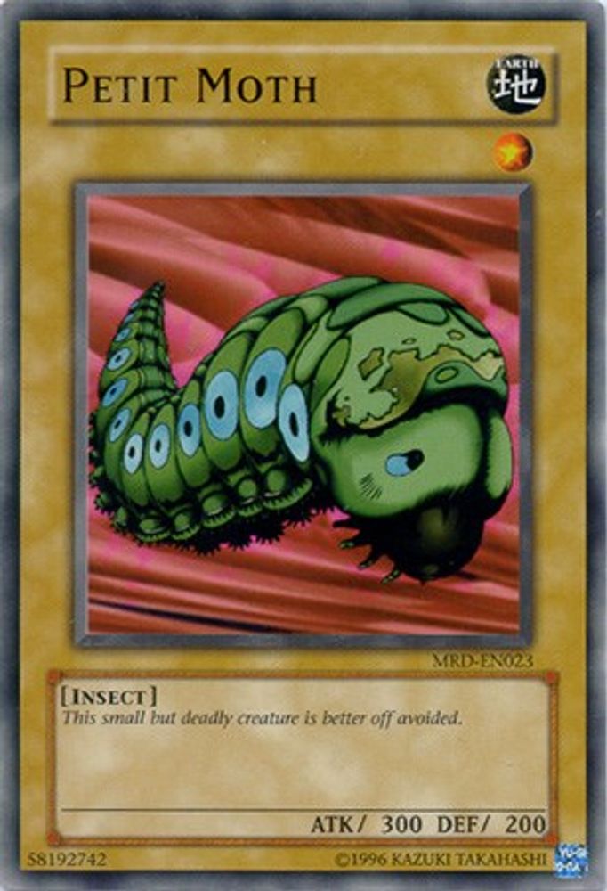 Petit Moth (MRD-EN023) - Common