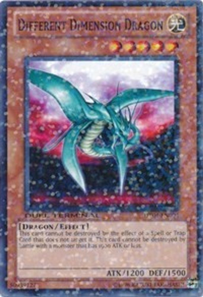 Dragon de différentes dimensions [DT04-EN004] Commun 