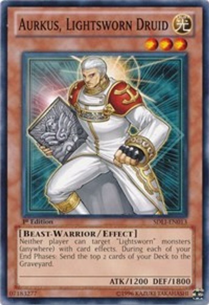 Aurkus, Lightsworn Druid (SDLI-EN013) - Common