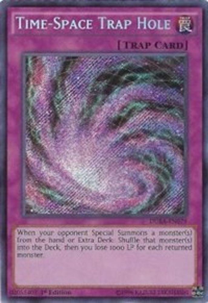 Time-Space Trap Hole (DUEA-EN079) - Secret Rare